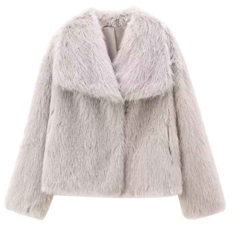 FUR COAT